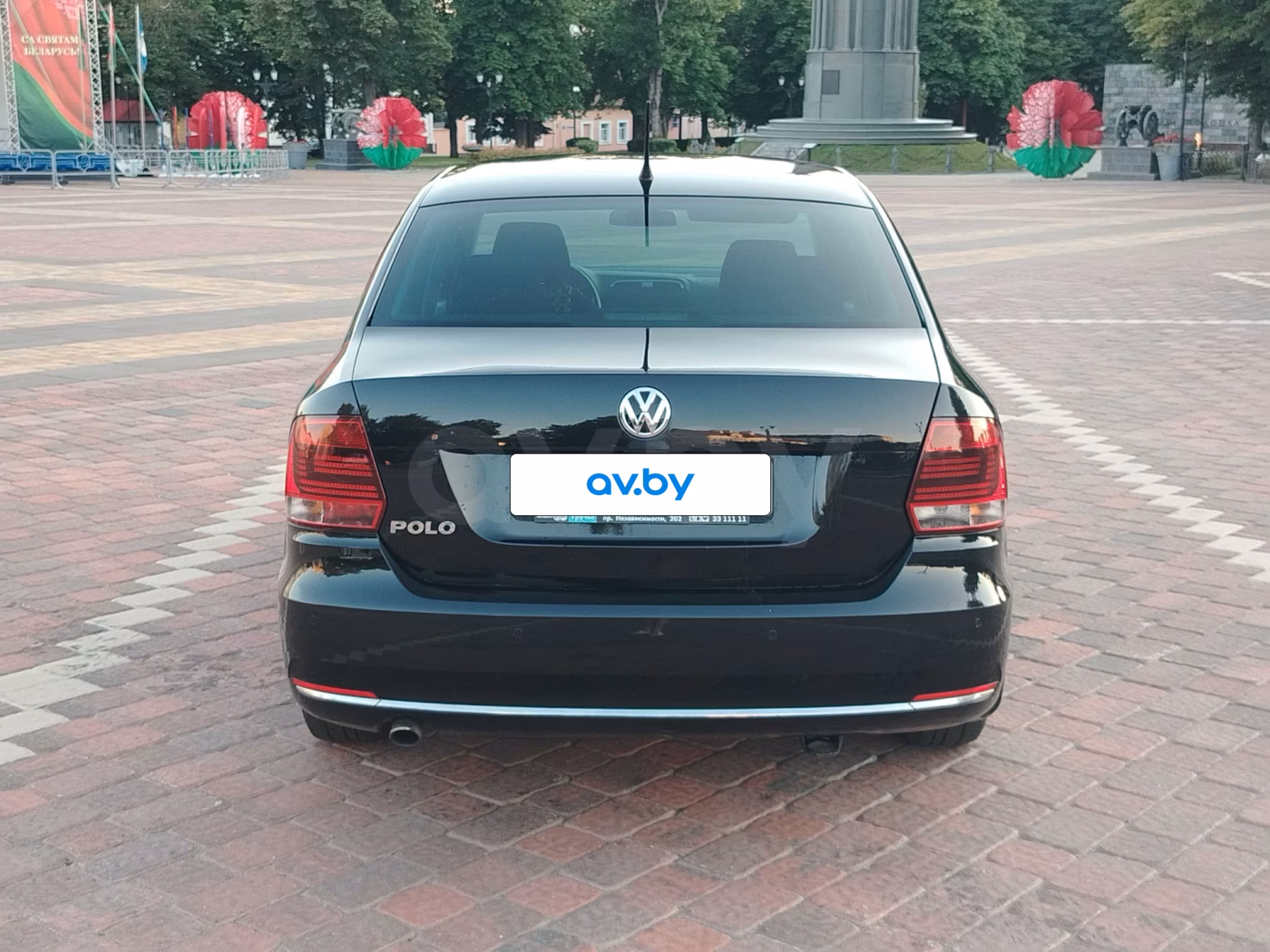 Volkswagen Polo Sedan фото 6