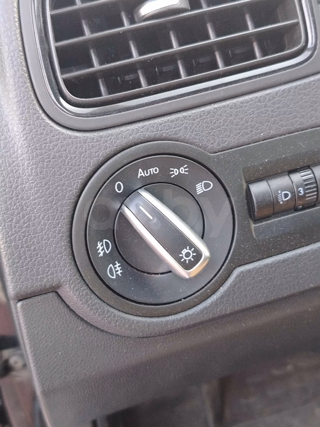 Volkswagen Polo Sedan фото 14