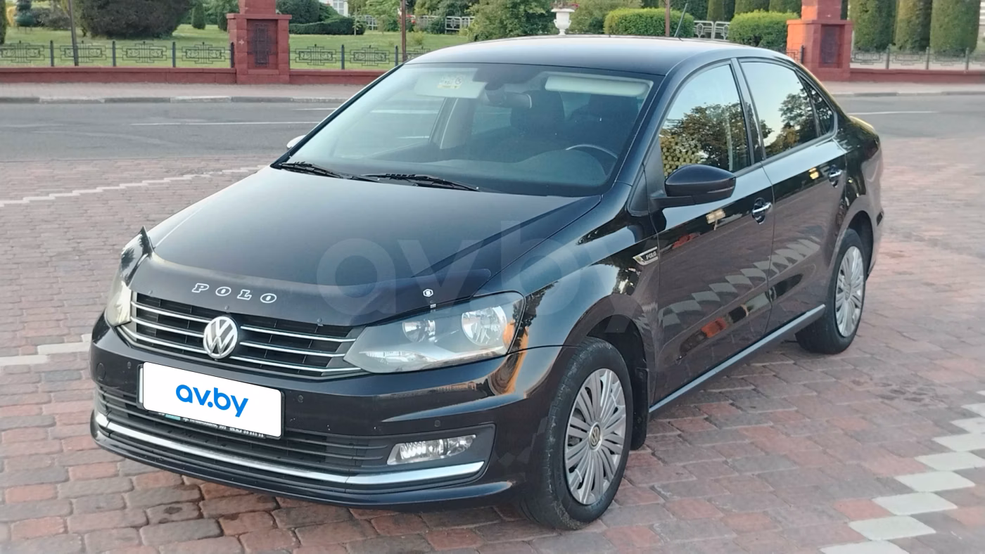 Volkswagen Polo Sedan фото 4