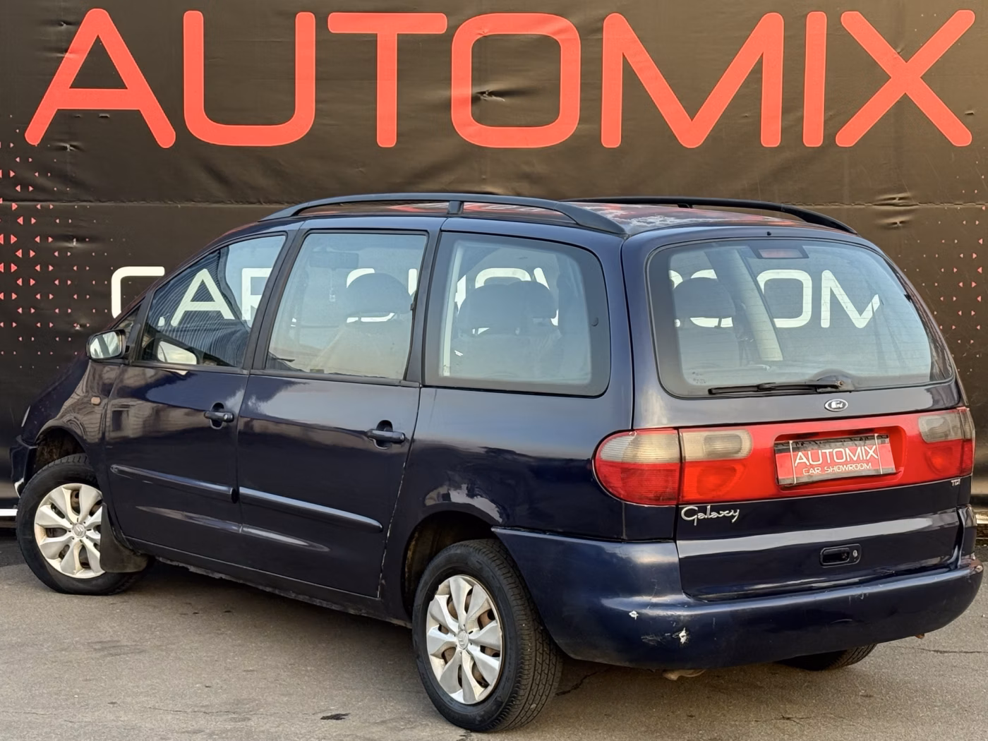 Ford Galaxy фото 4