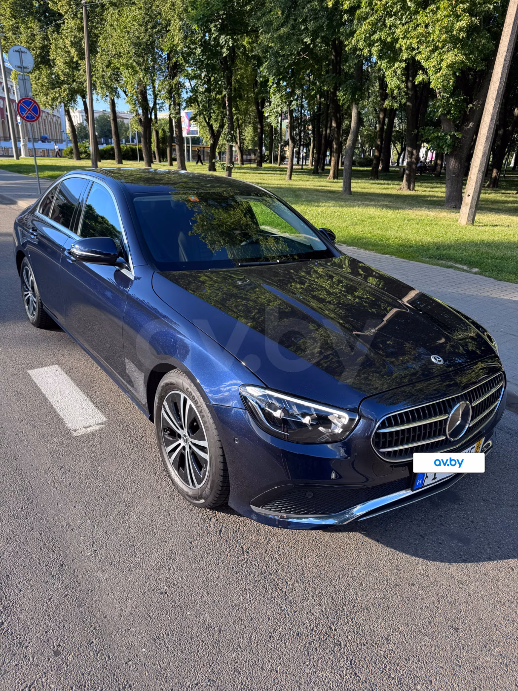 Mercedes-Benz E-Класс фото 2