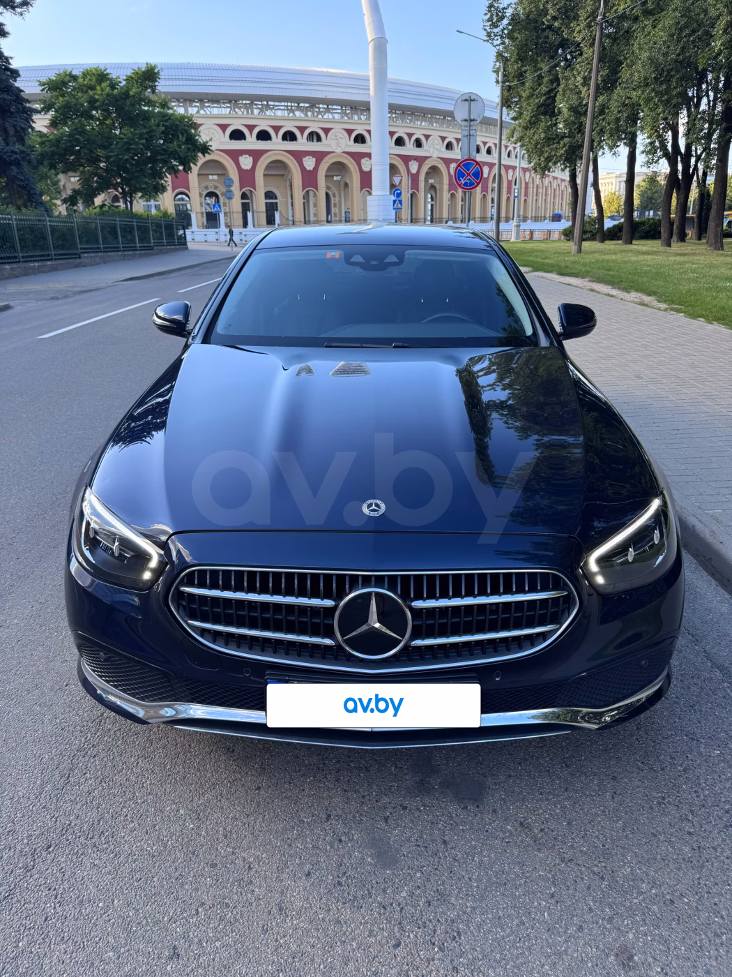 Mercedes-Benz E-Класс фото 8