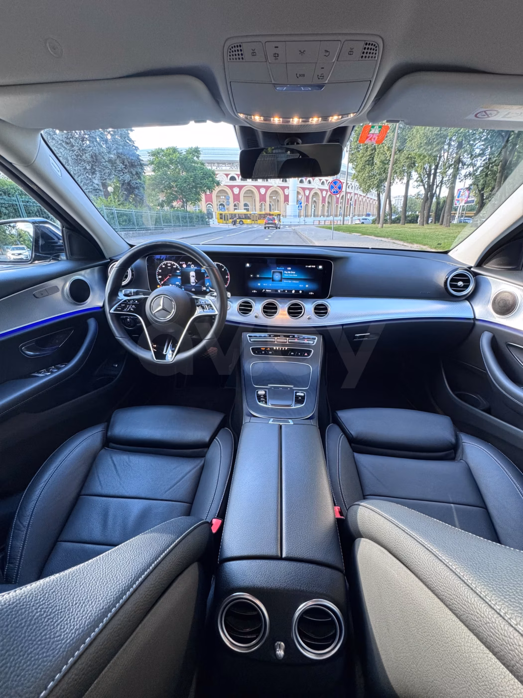 Mercedes-Benz E-Класс фото 10