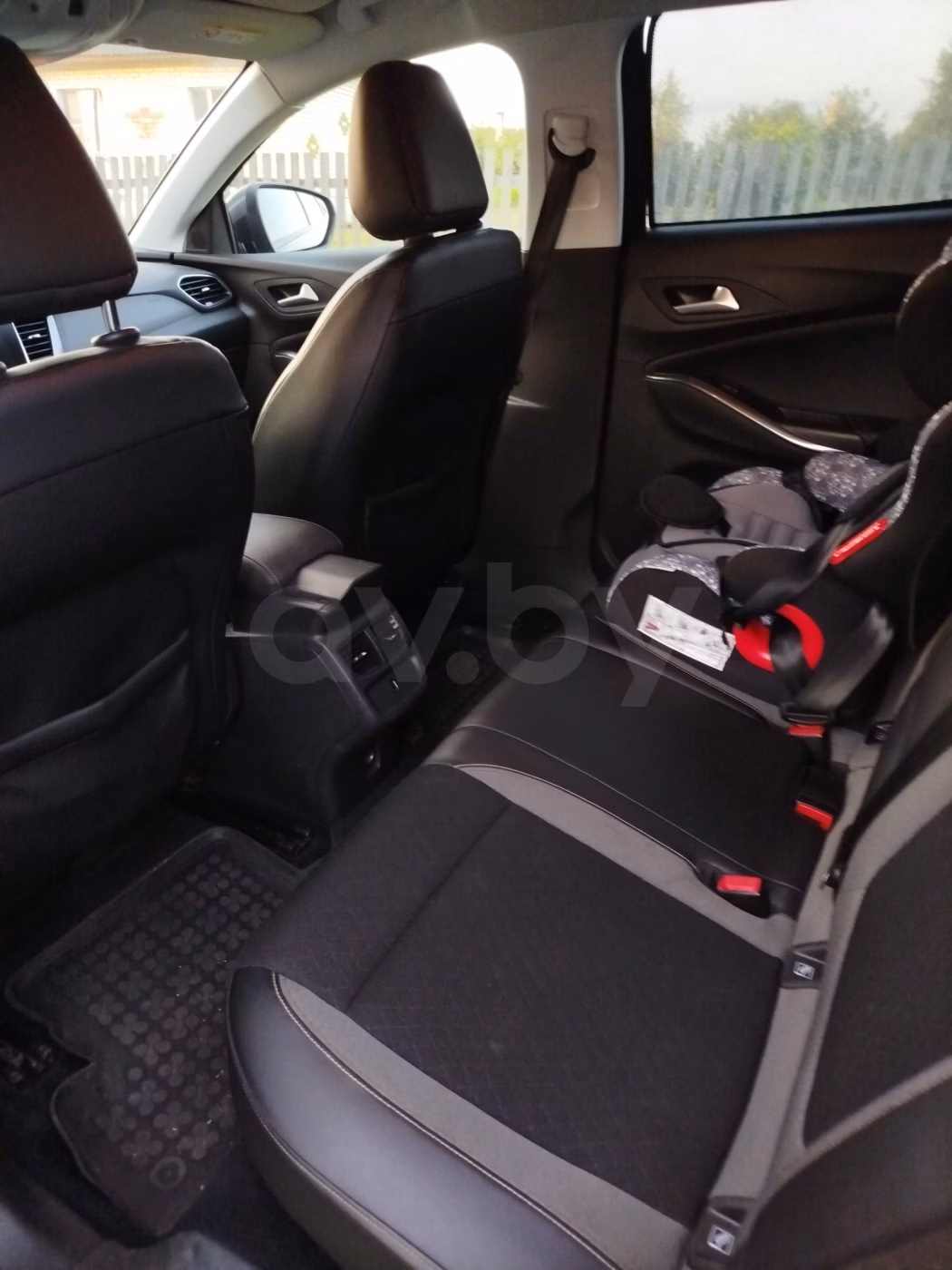 Opel Grandland X фото 13