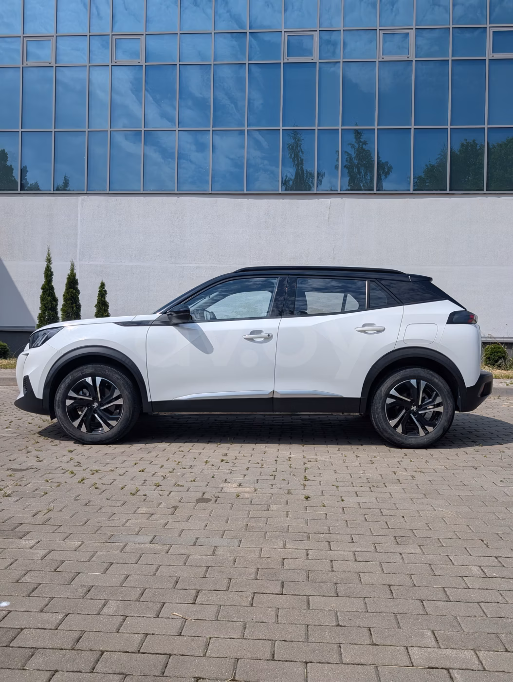 Peugeot 2008 фото 4