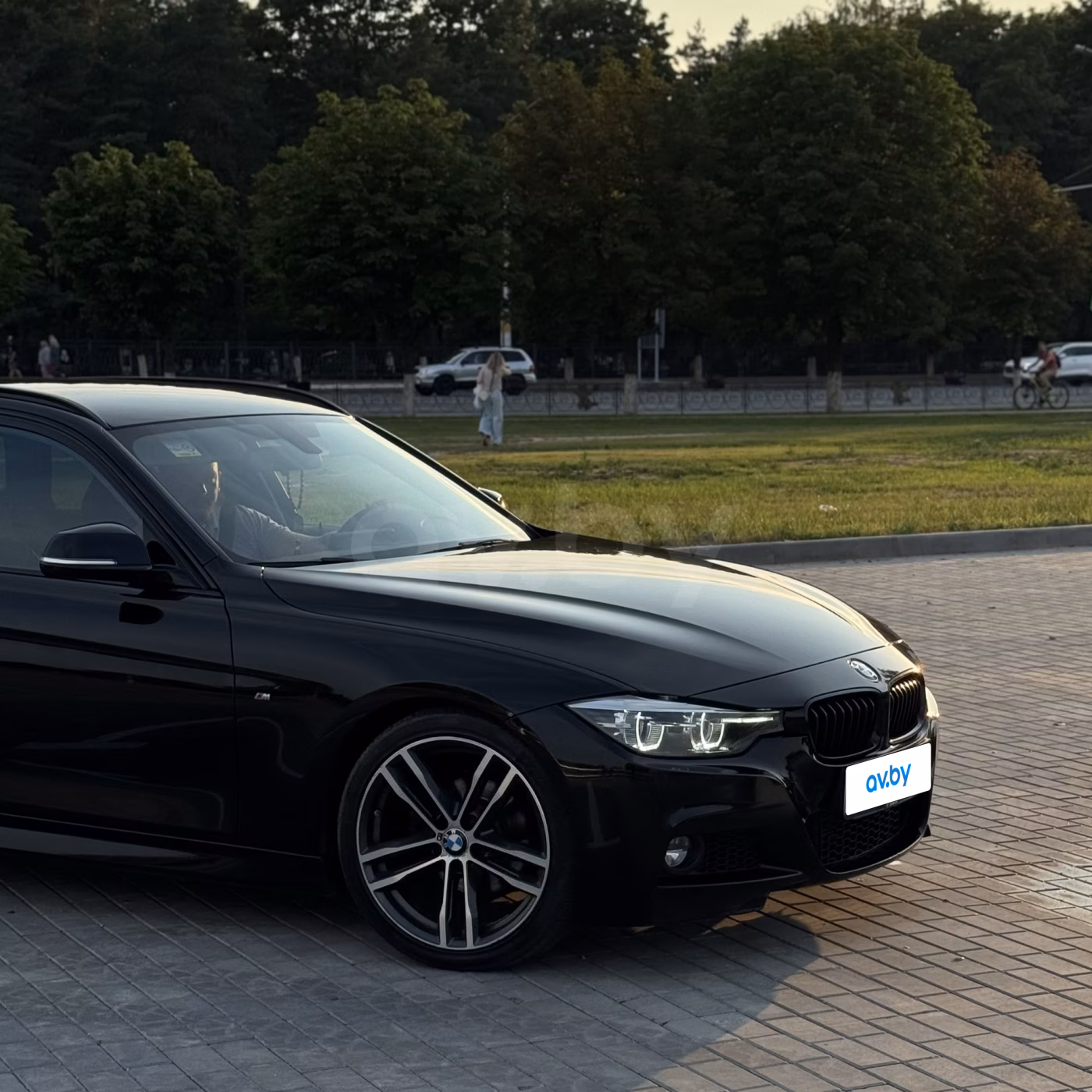 BMW 3 серия фото 8
