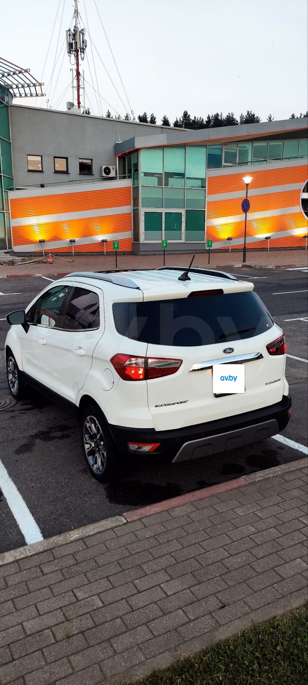 Ford EcoSport фото 2