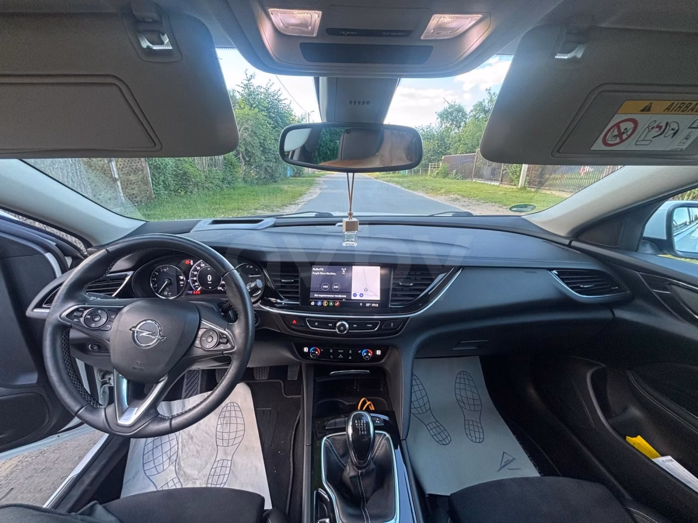 Opel Insignia фото 11