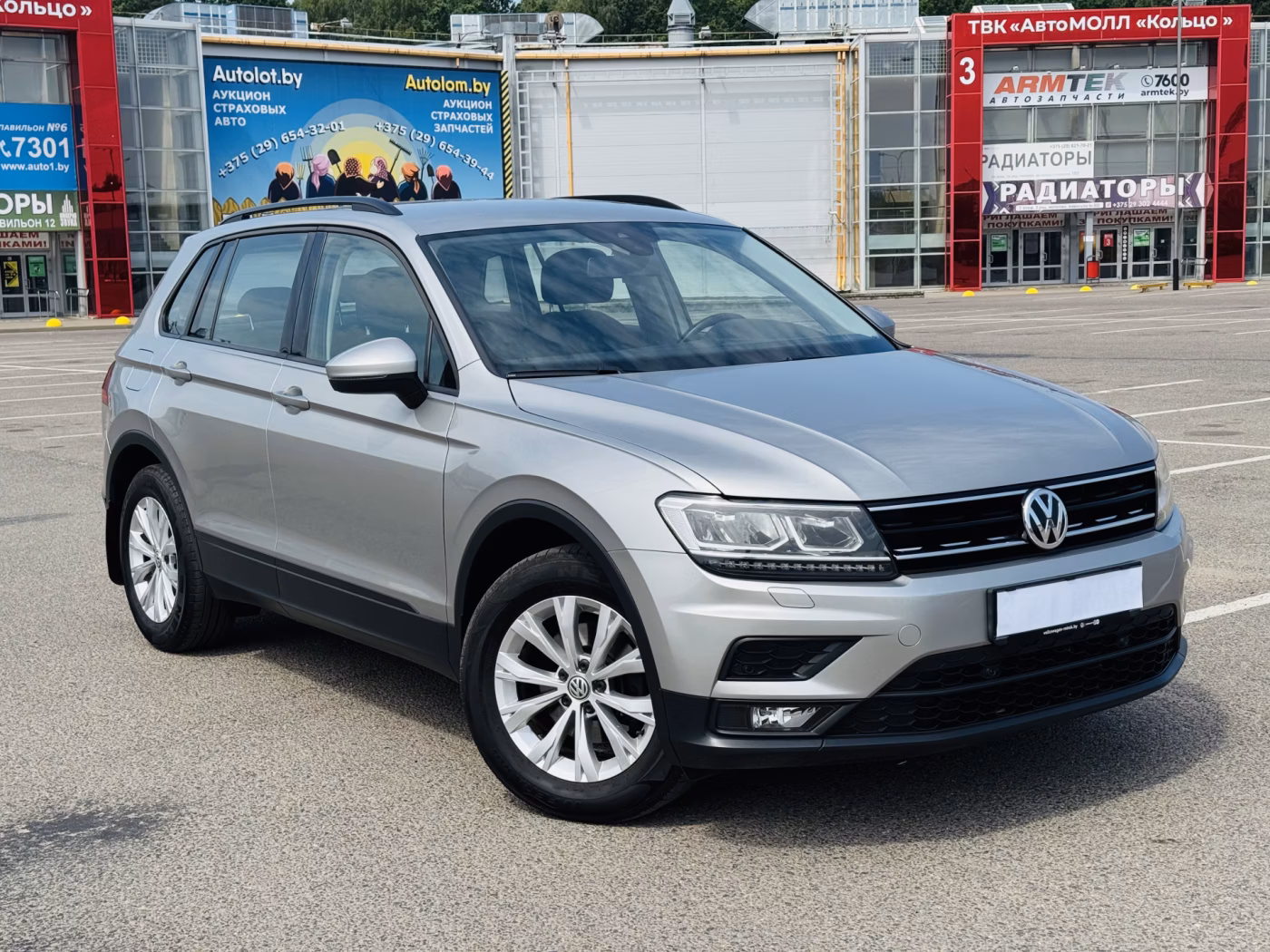 Volkswagen Tiguan фото 3