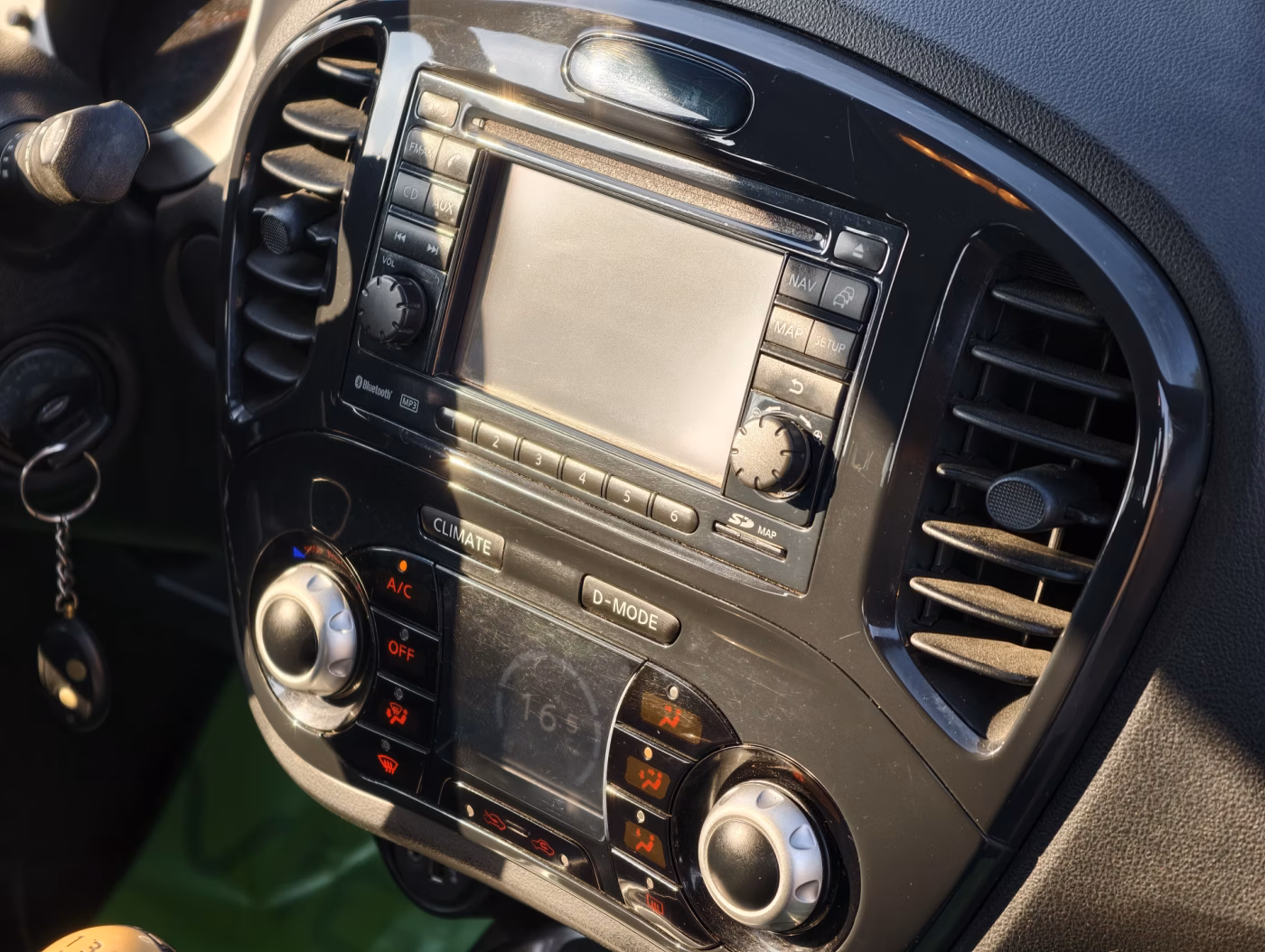 Nissan Juke фото 18
