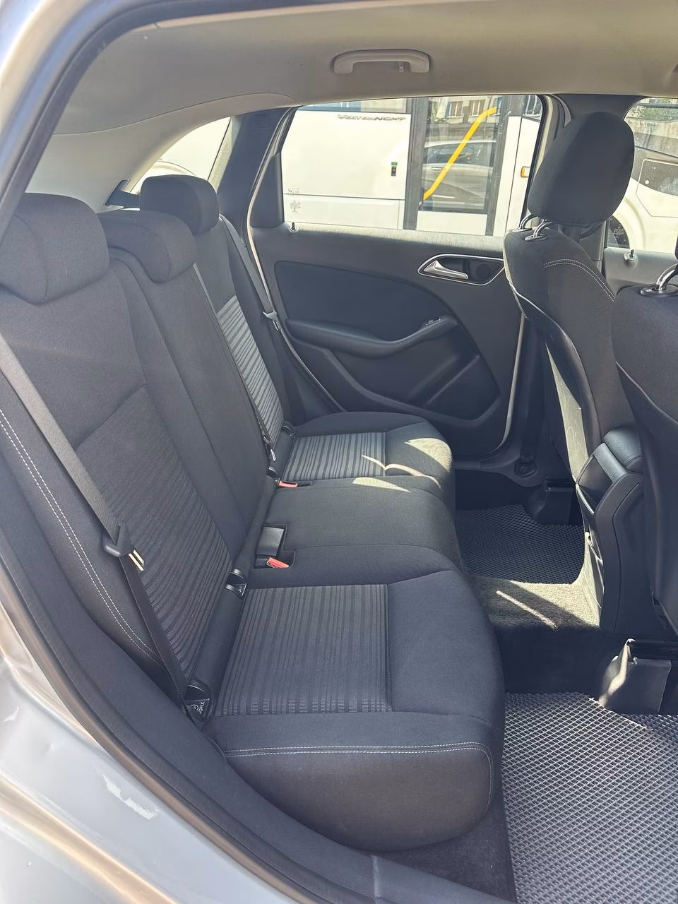 Mercedes-Benz B-Класс фото 19