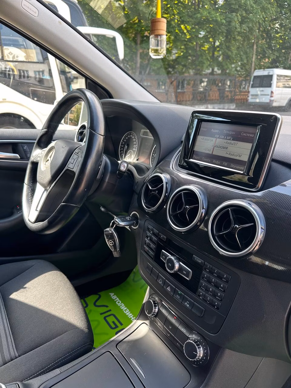 Mercedes-Benz B-Класс фото 21