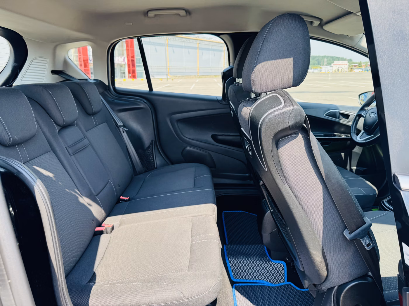 Ford B-MAX фото 7