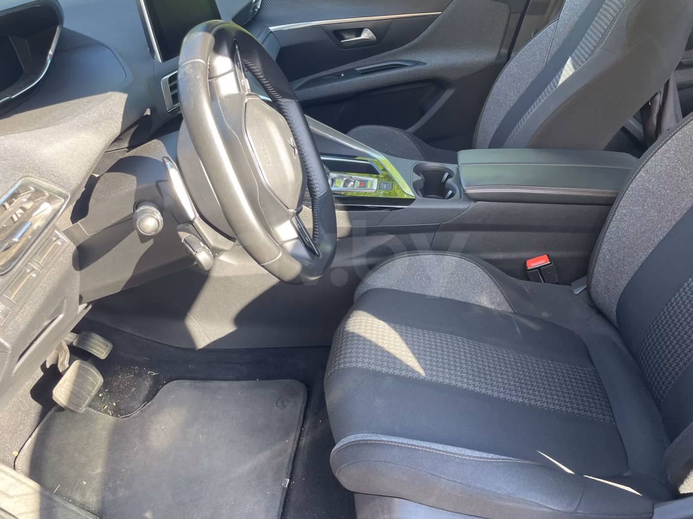 Peugeot 3008 фото 9