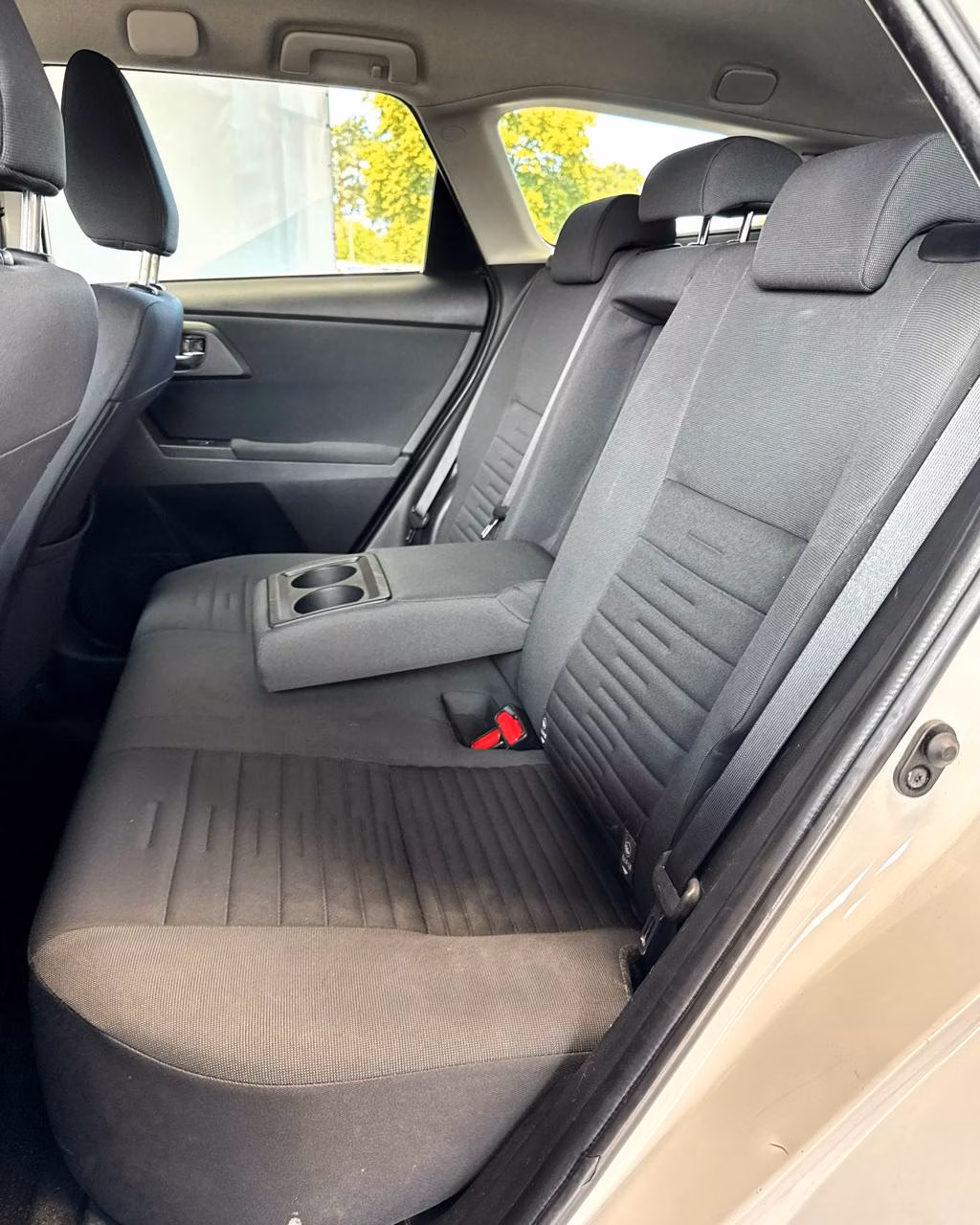 Toyota Auris фото 14