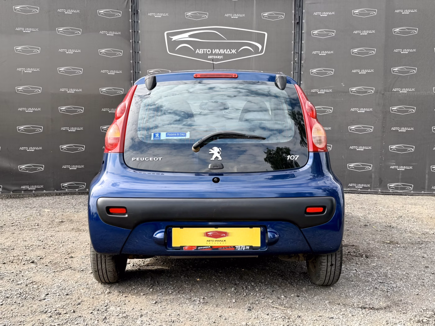 Peugeot 107 фото 5
