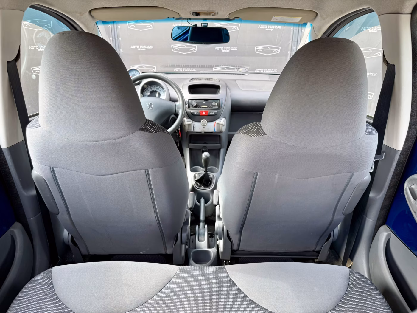 Peugeot 107 фото 18