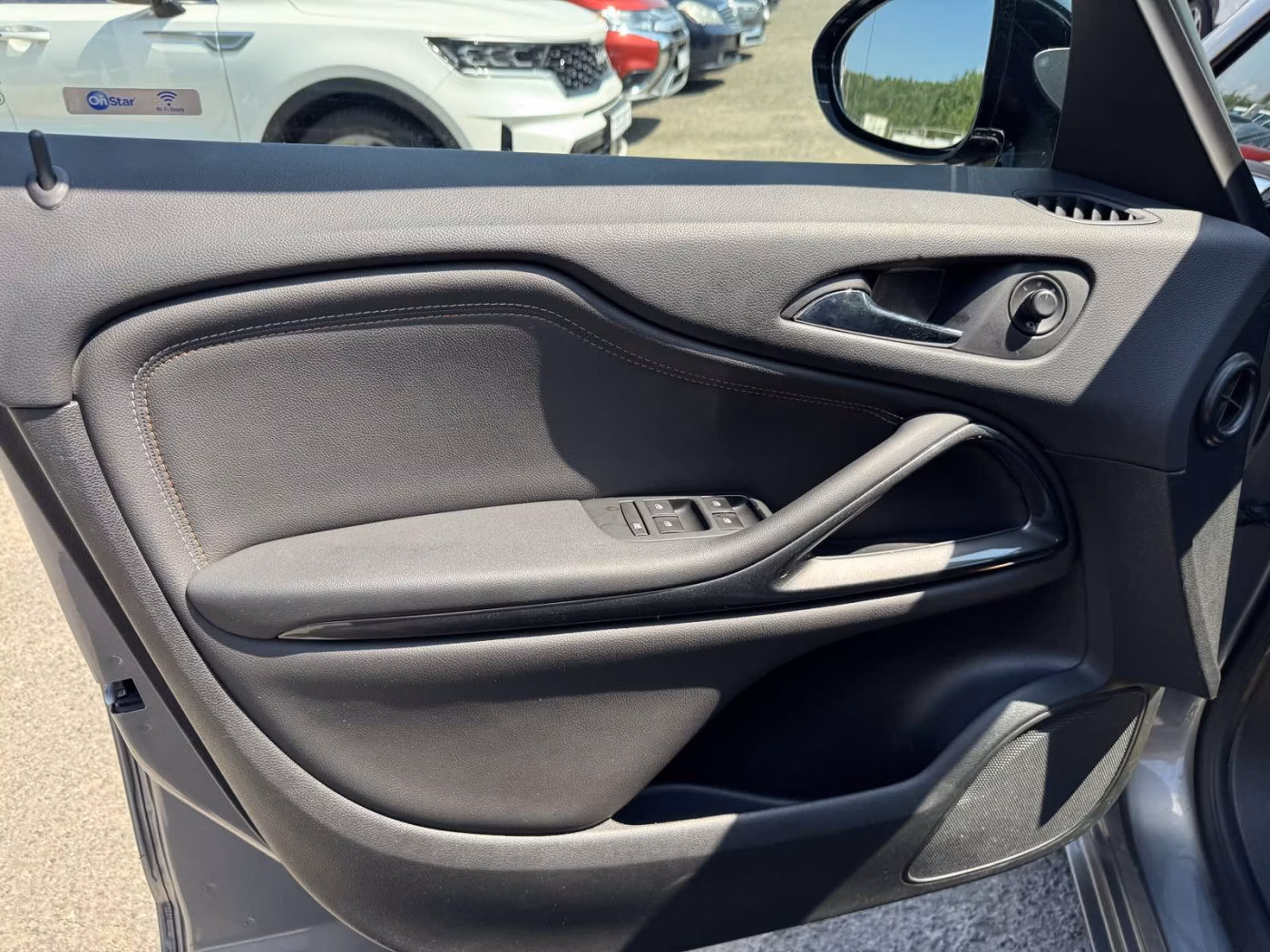Opel Zafira фото 16
