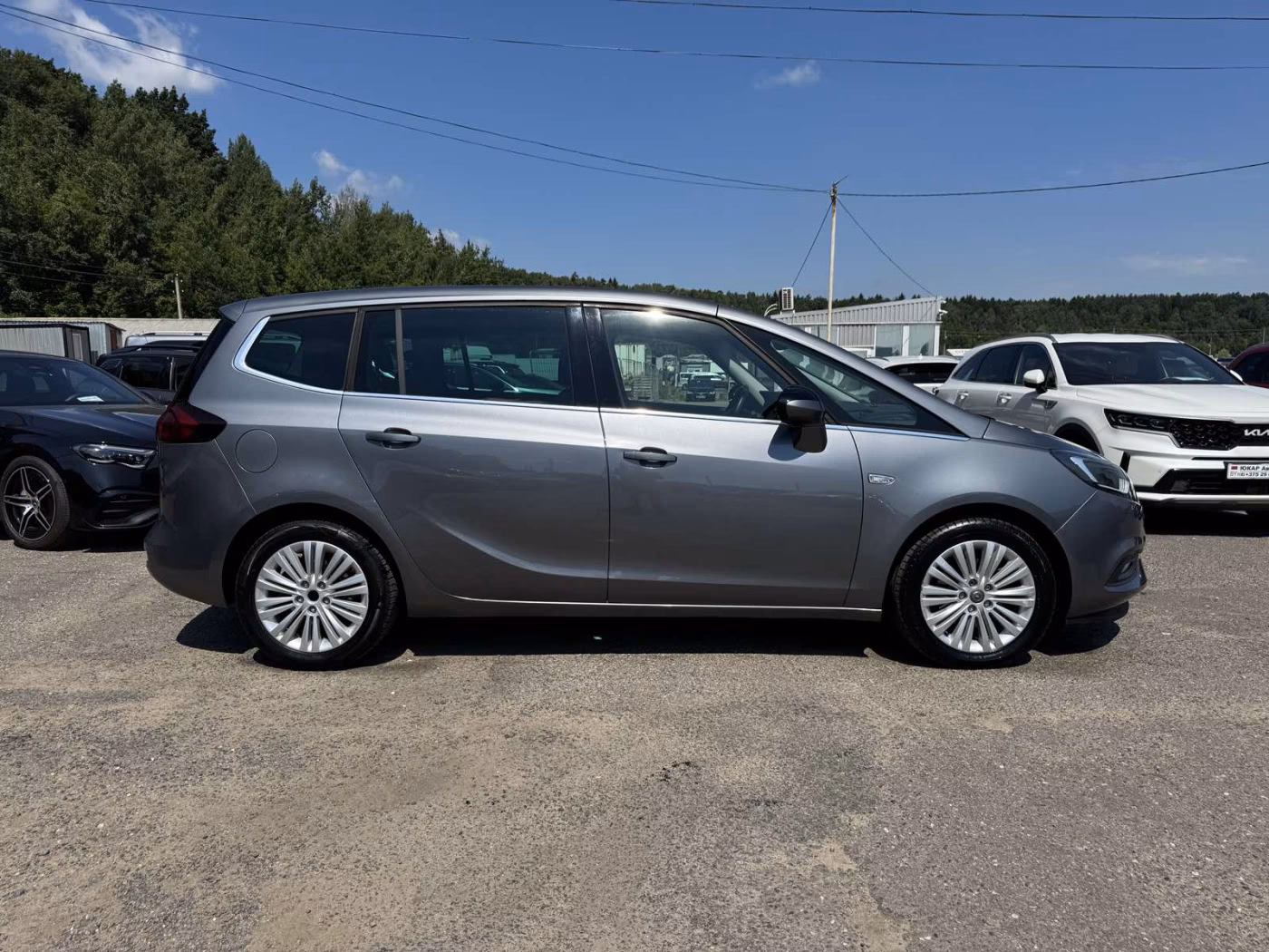 Opel Zafira фото 5