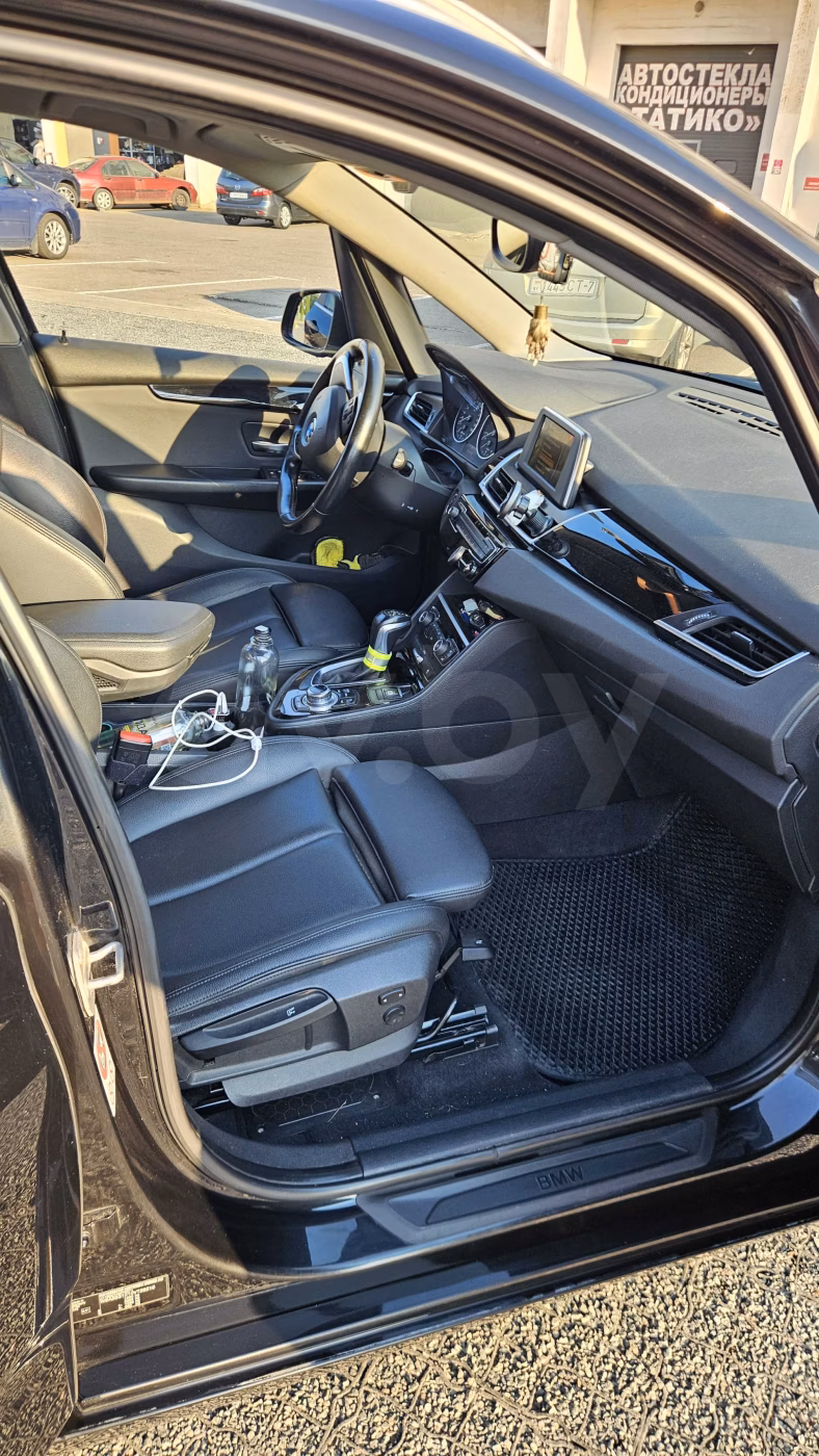 BMW 2 серия Active Tourer фото 7