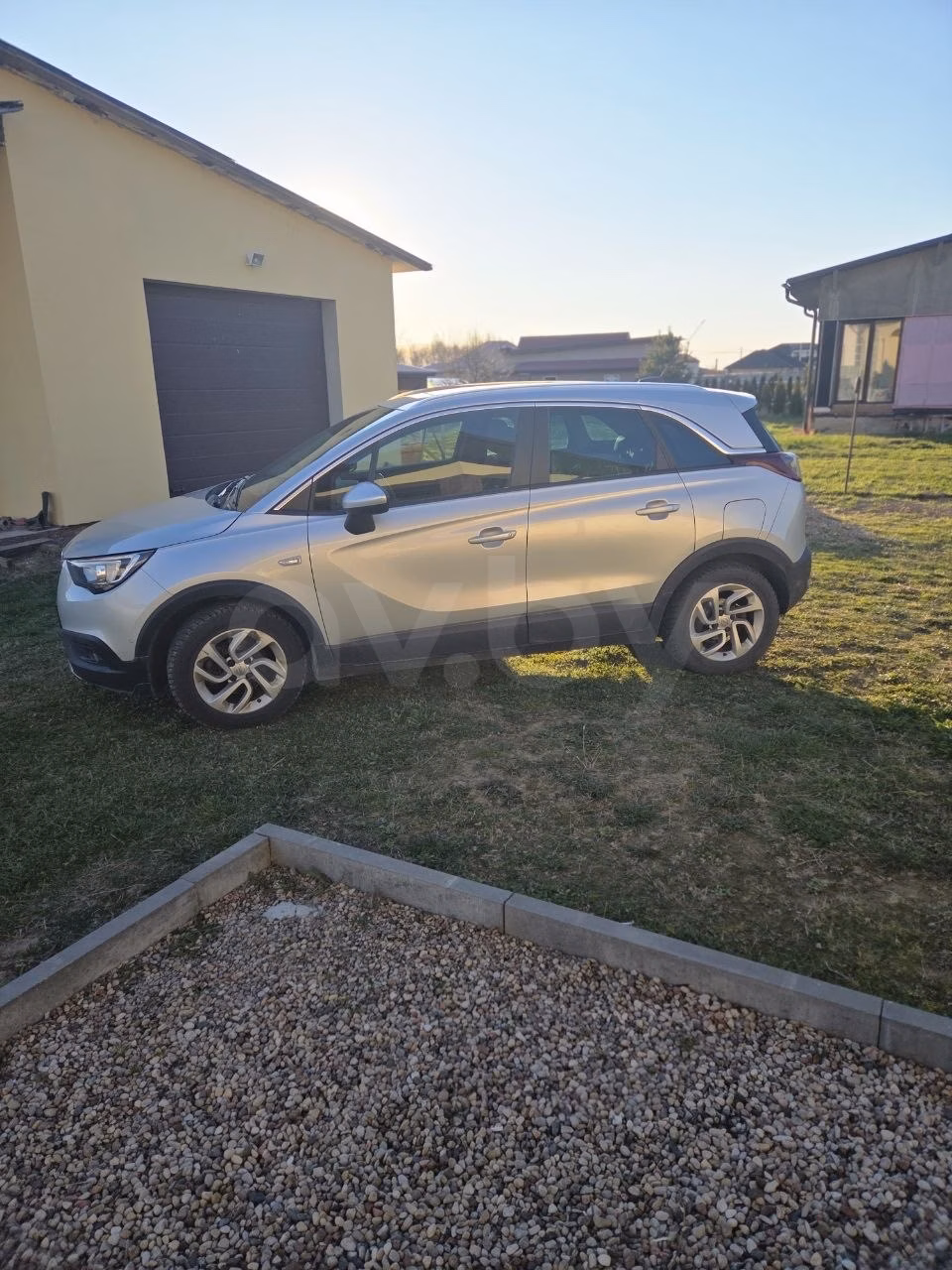 Opel Crossland X фото 3