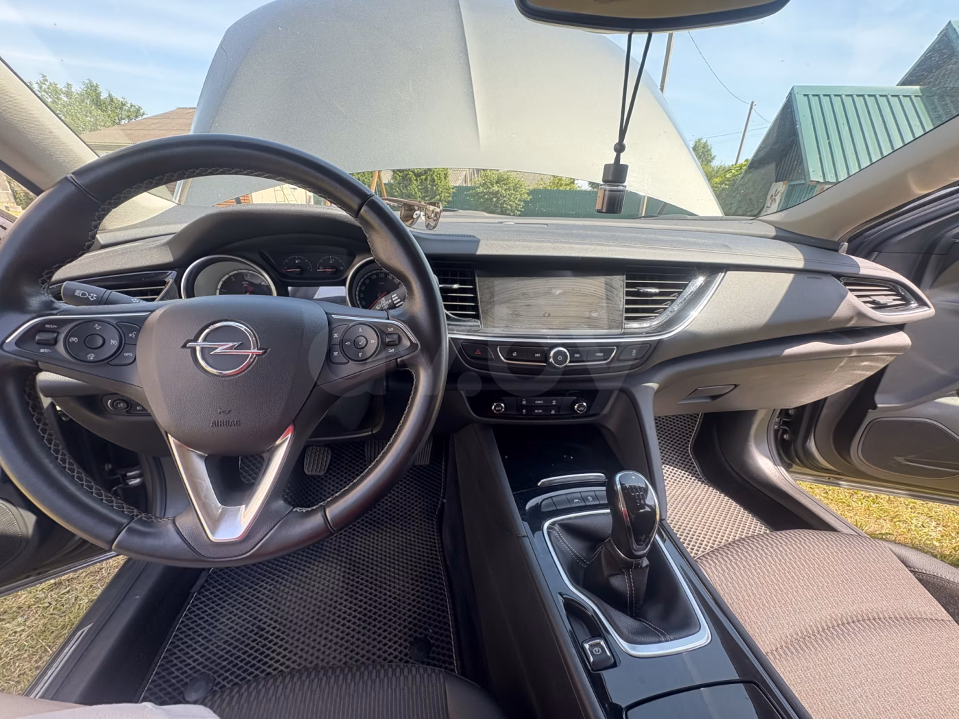 Opel Insignia фото 8