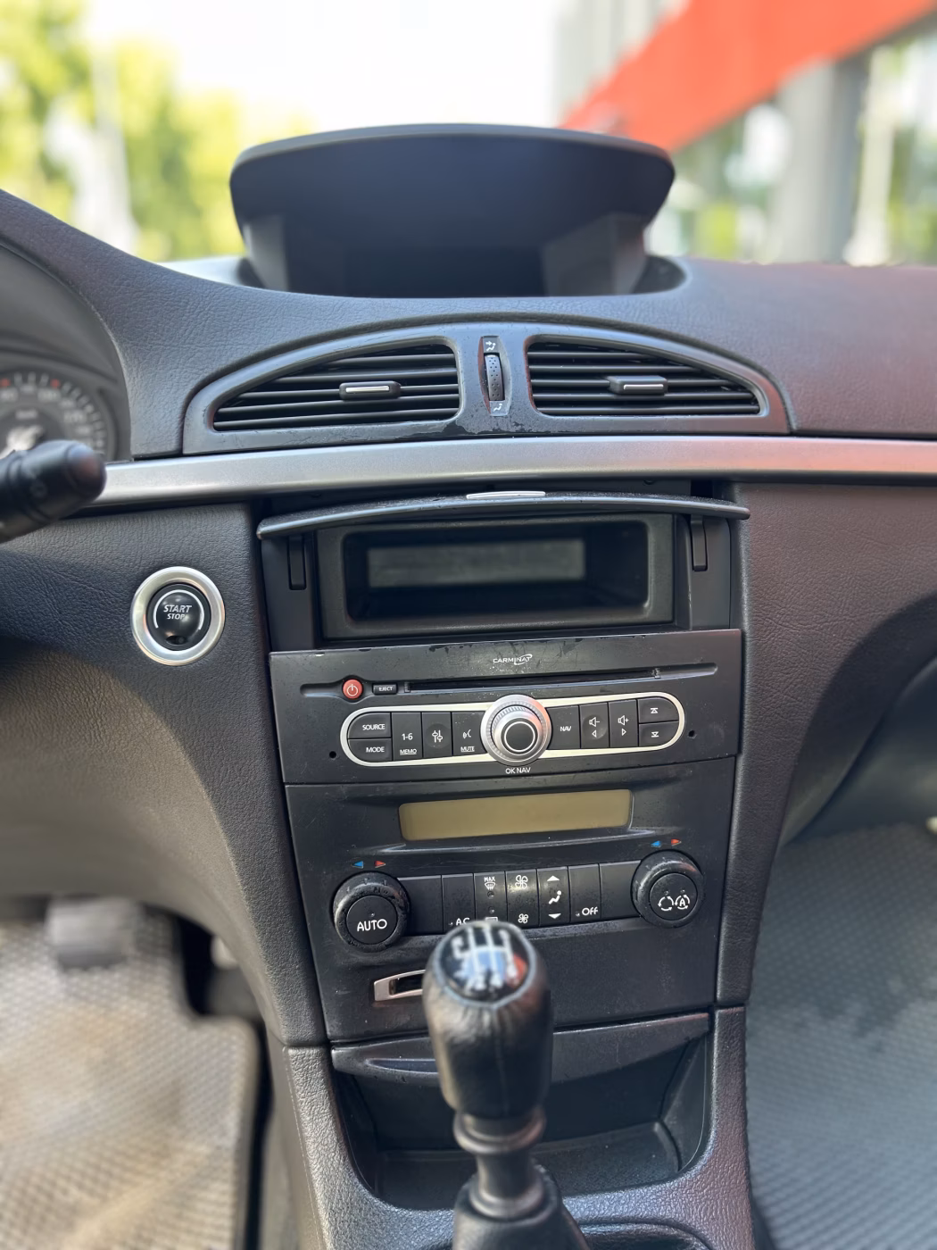 Renault Laguna фото 12