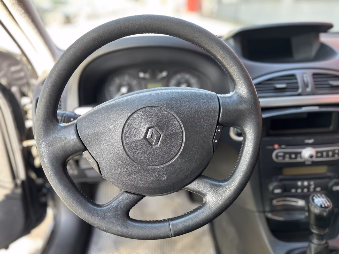 Renault Laguna фото 11