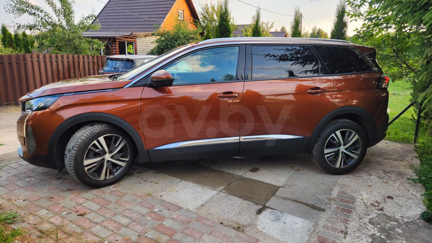 Peugeot 5008 фото 4