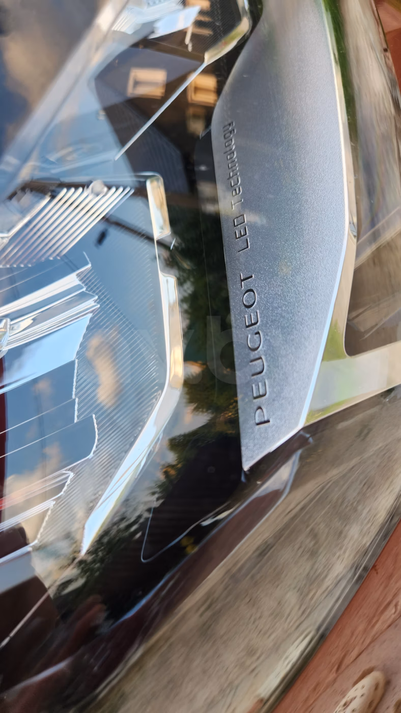 Peugeot 5008 фото 16