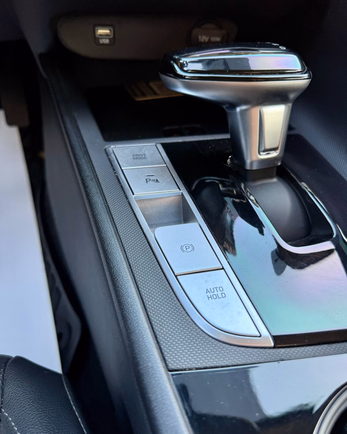 Hyundai Elantra фото 17