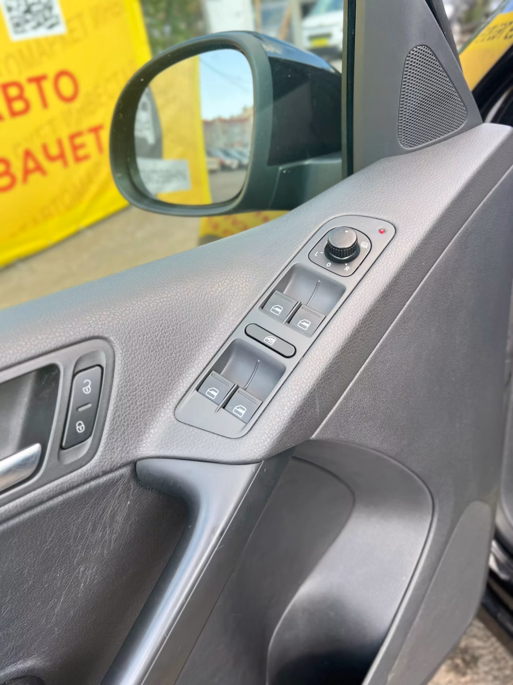 Volkswagen Tiguan фото 10