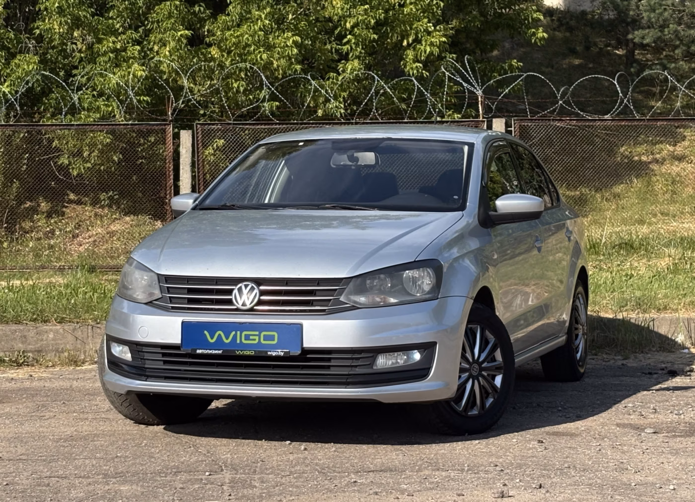 Volkswagen Polo Sedan
