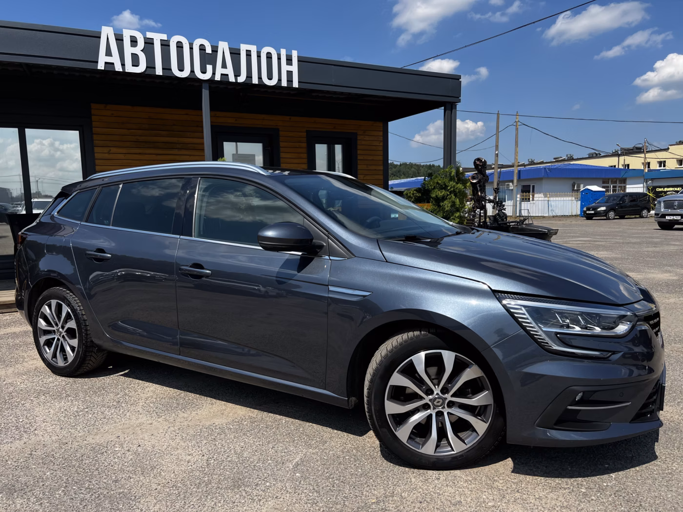 Renault Megane фото 2