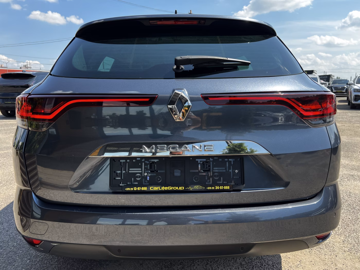 Renault Megane фото 9
