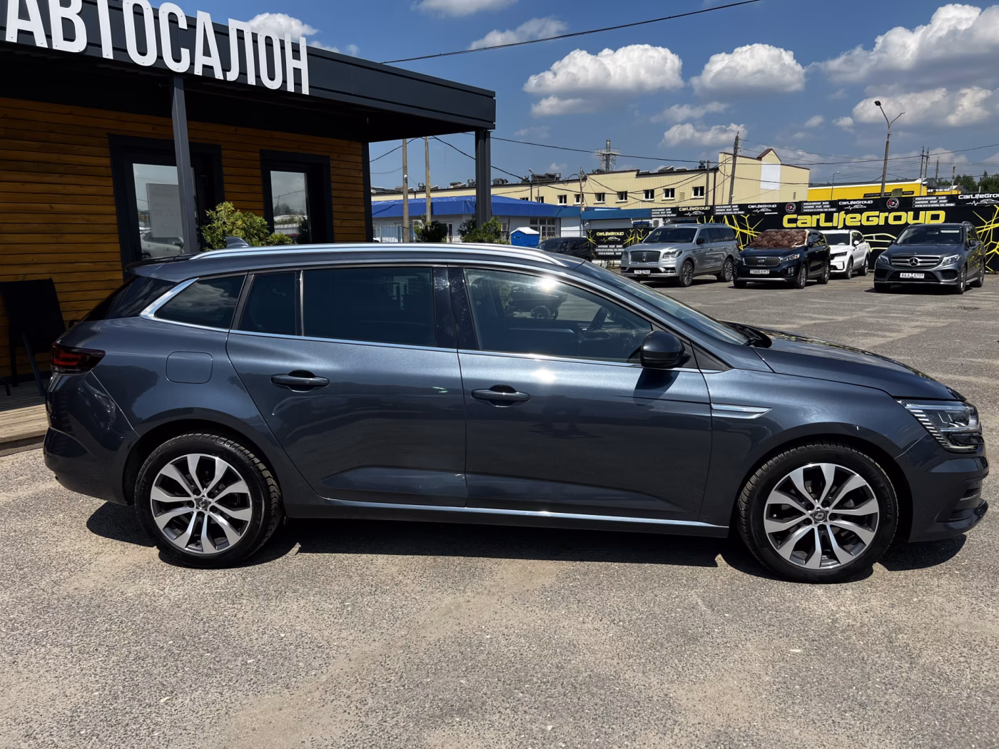 Renault Megane фото 7
