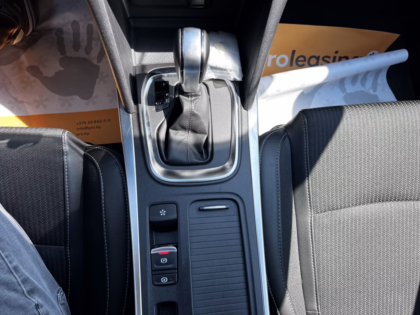 Renault Megane фото 15