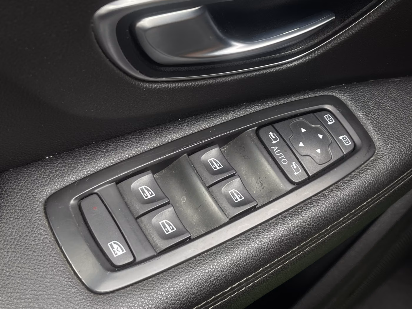 Renault Grand Scenic фото 24
