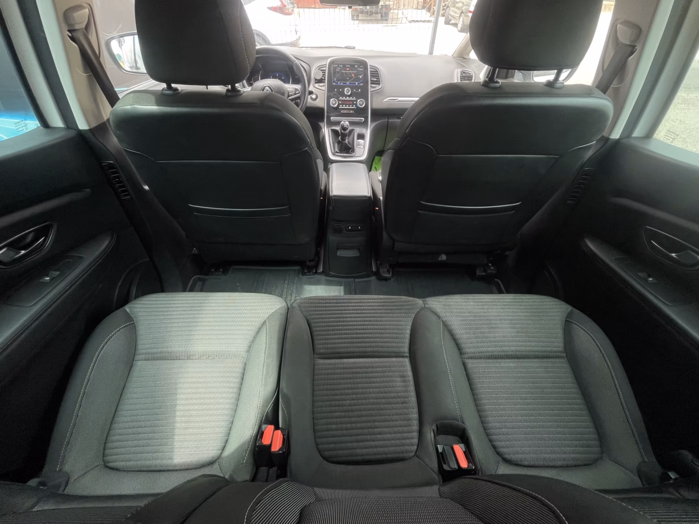 Renault Grand Scenic фото 11