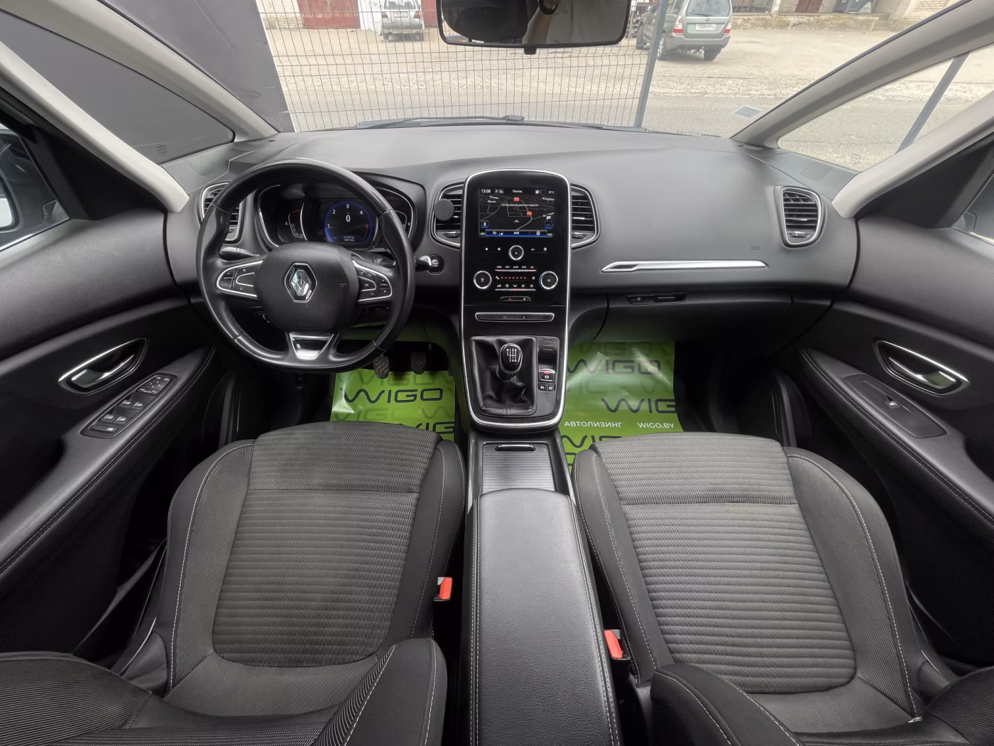 Renault Grand Scenic фото 14