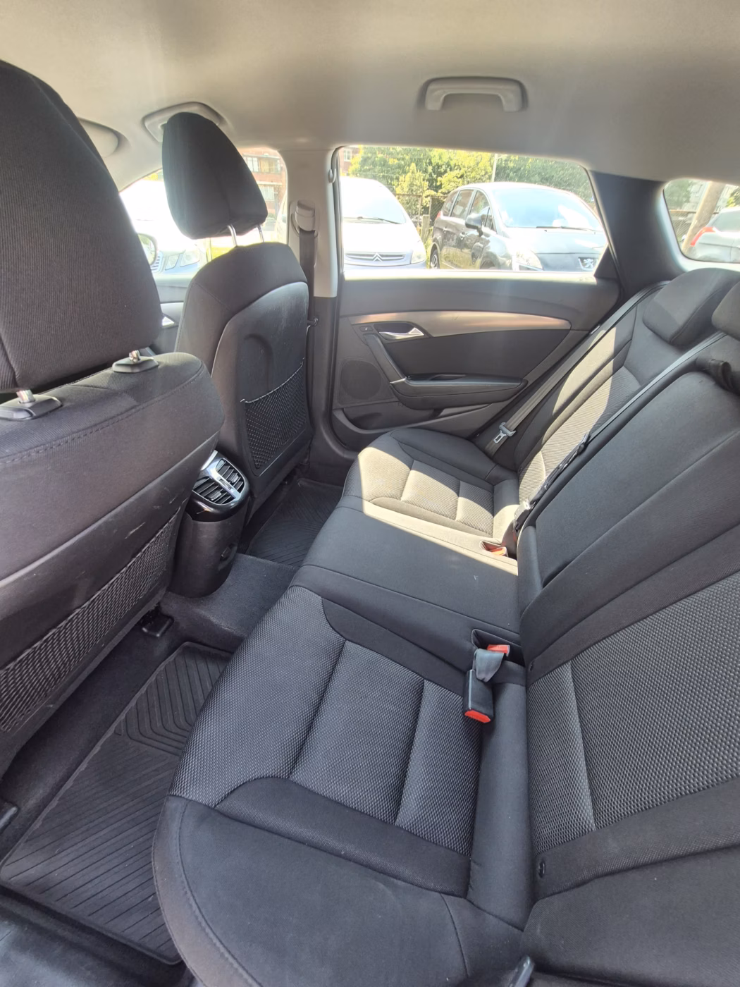 Hyundai i40 фото 8