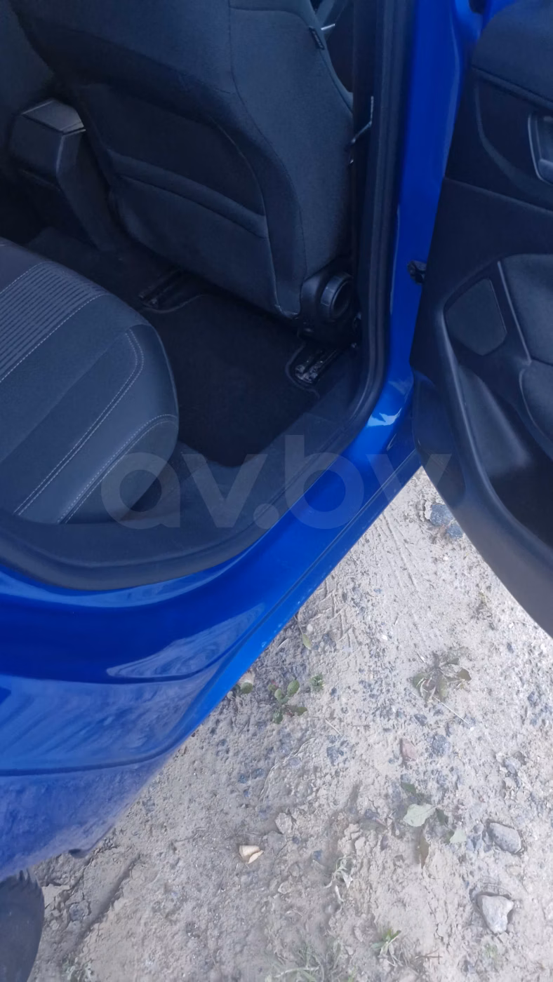 Peugeot 308 фото 13