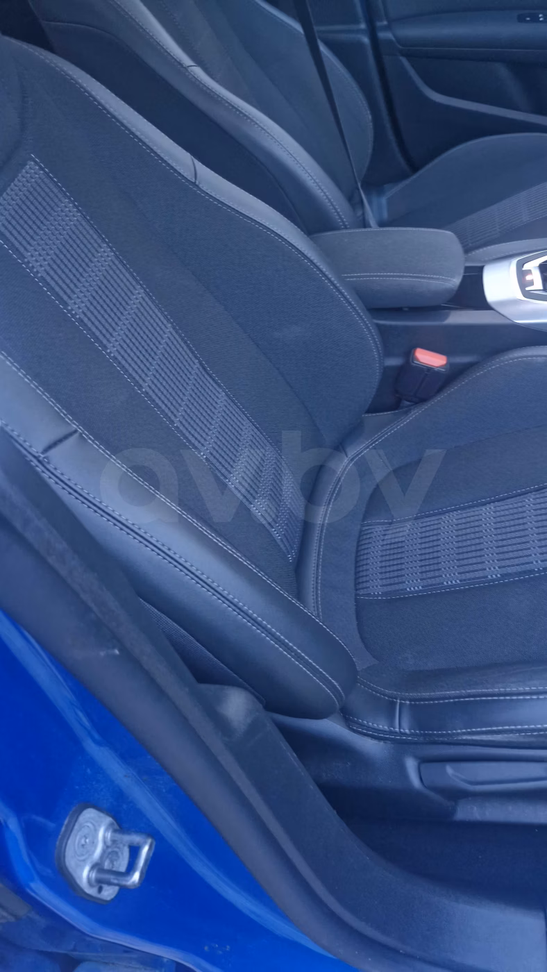 Peugeot 308 фото 15