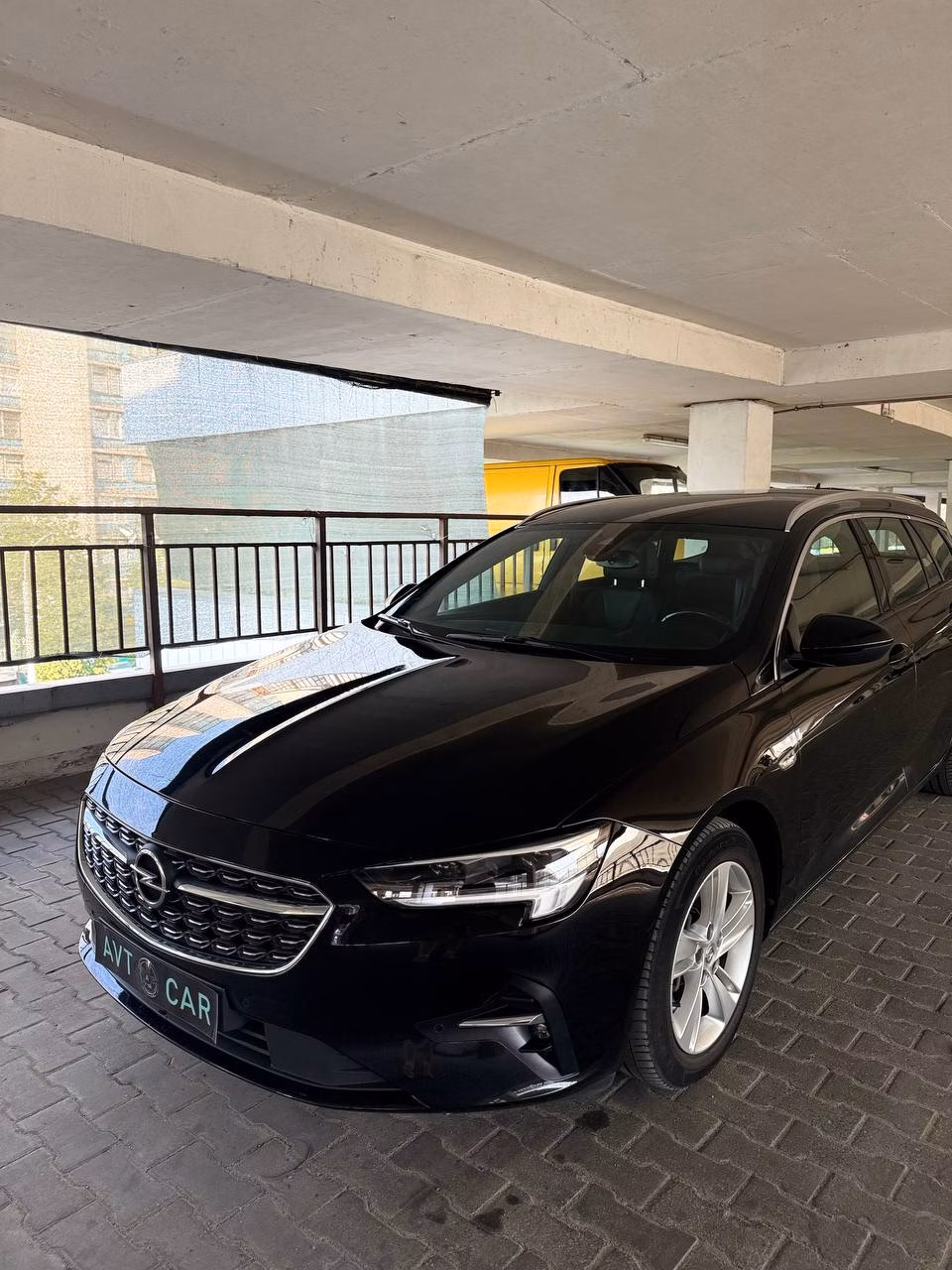 Opel Insignia фото 3