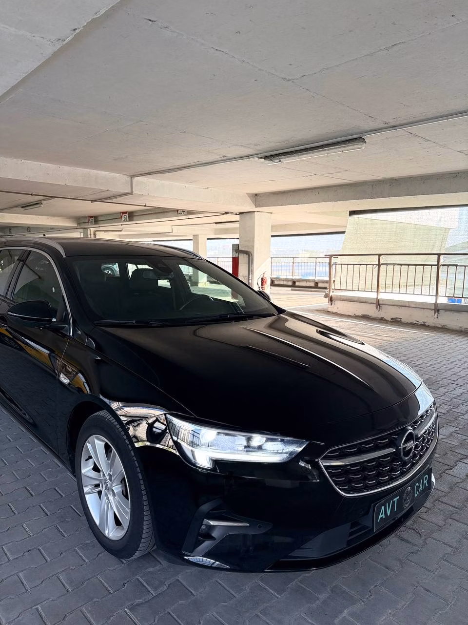 Opel Insignia фото 9