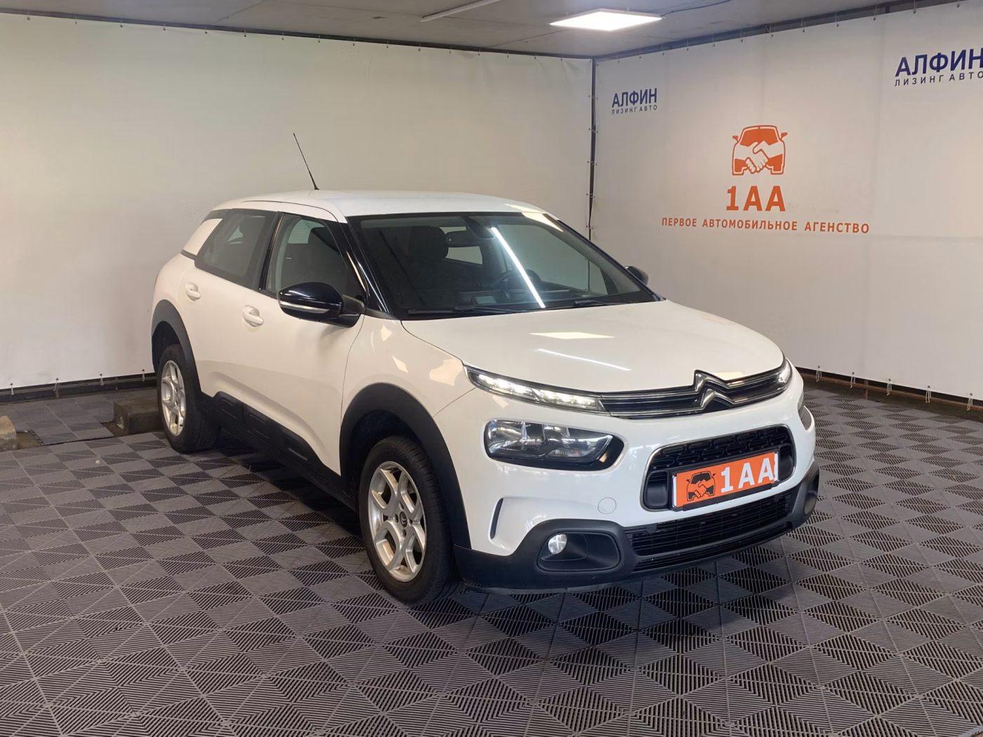 Citroen C4 Cactus фото 3