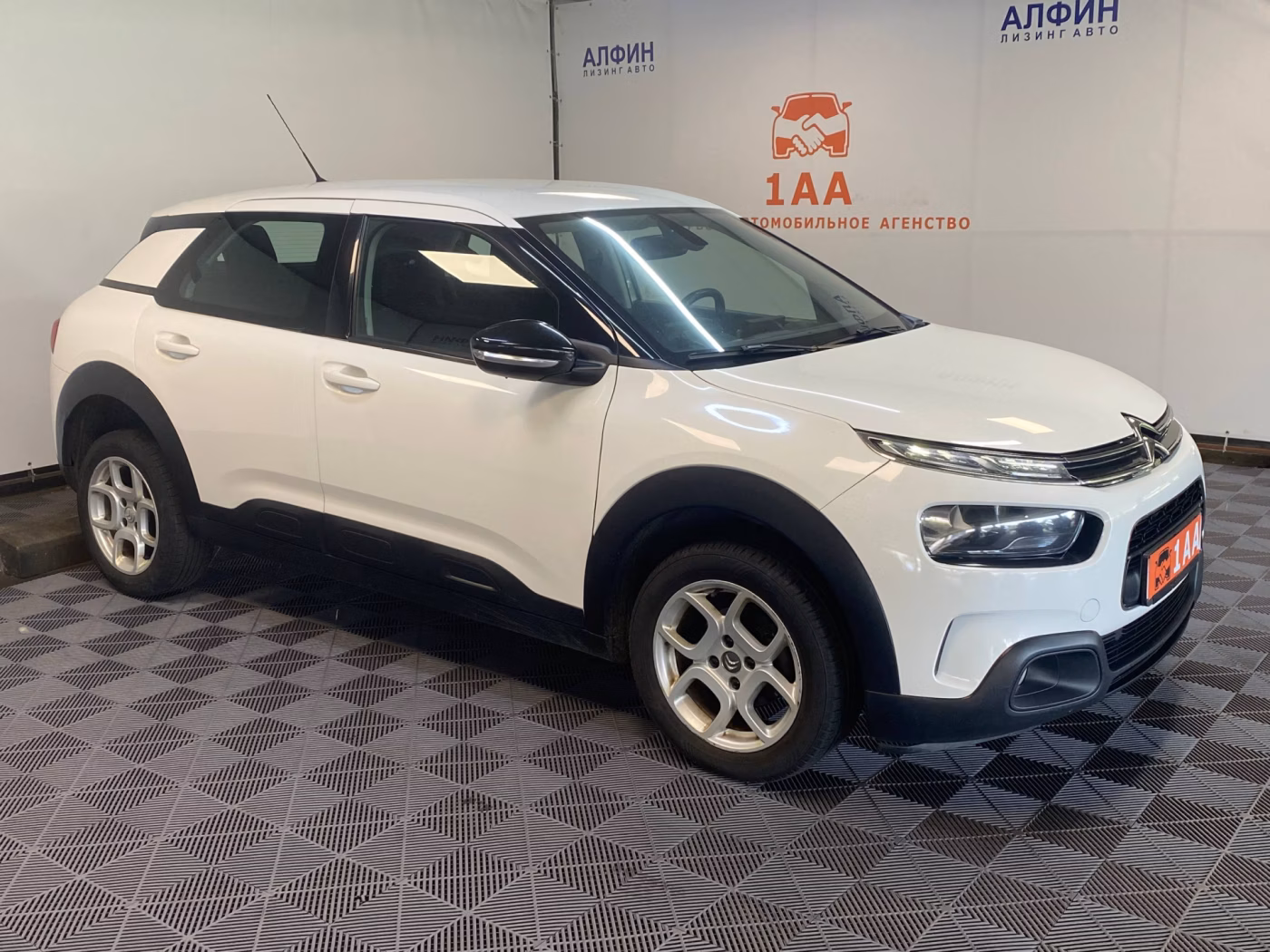Citroen C4 Cactus фото 4