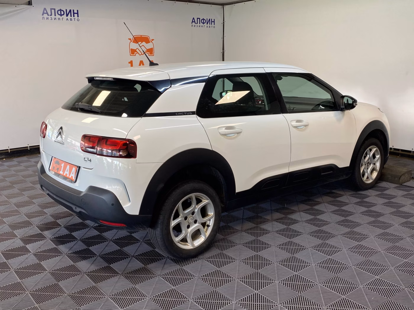 Citroen C4 Cactus фото 10