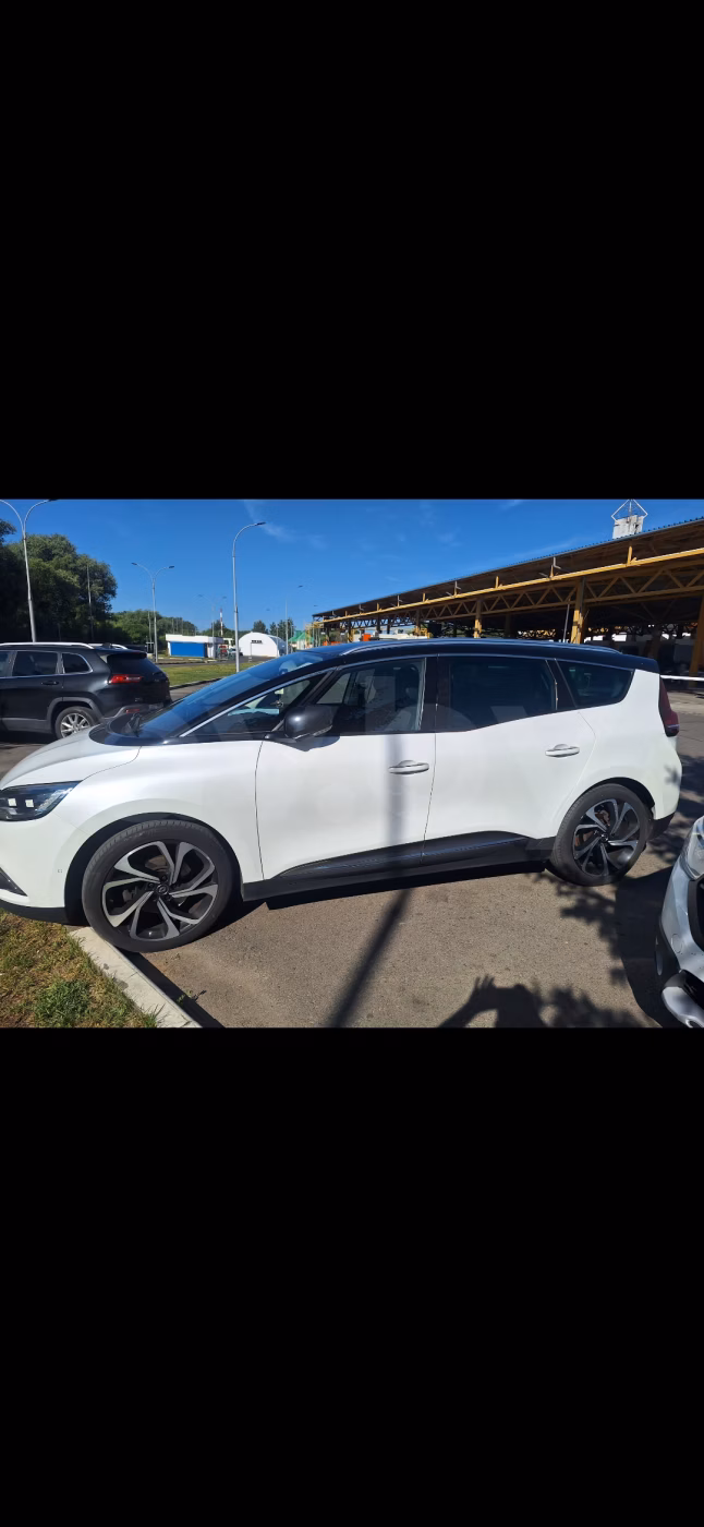 Renault Grand Scenic фото 2