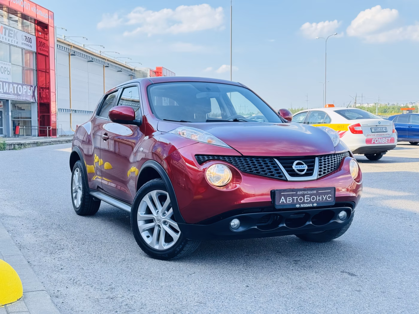 Nissan Juke фото 3